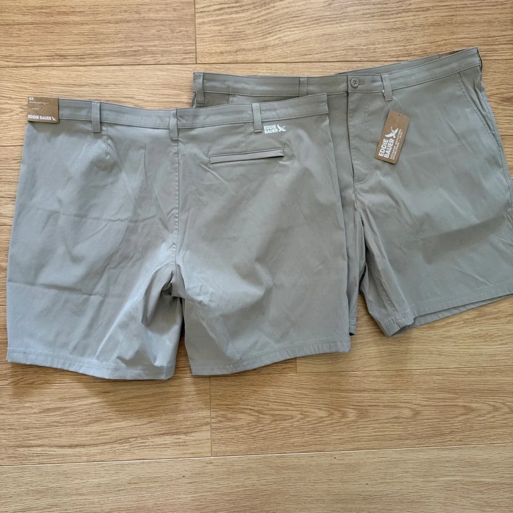 NEW 2 prs Eddie Bauer Horizon Takeoff Chino Shorts Mens 44 Khaki Performance 8